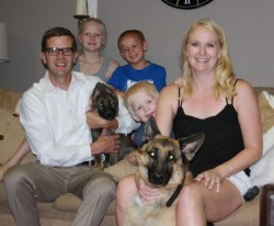 Family with two Zauberberg dogs